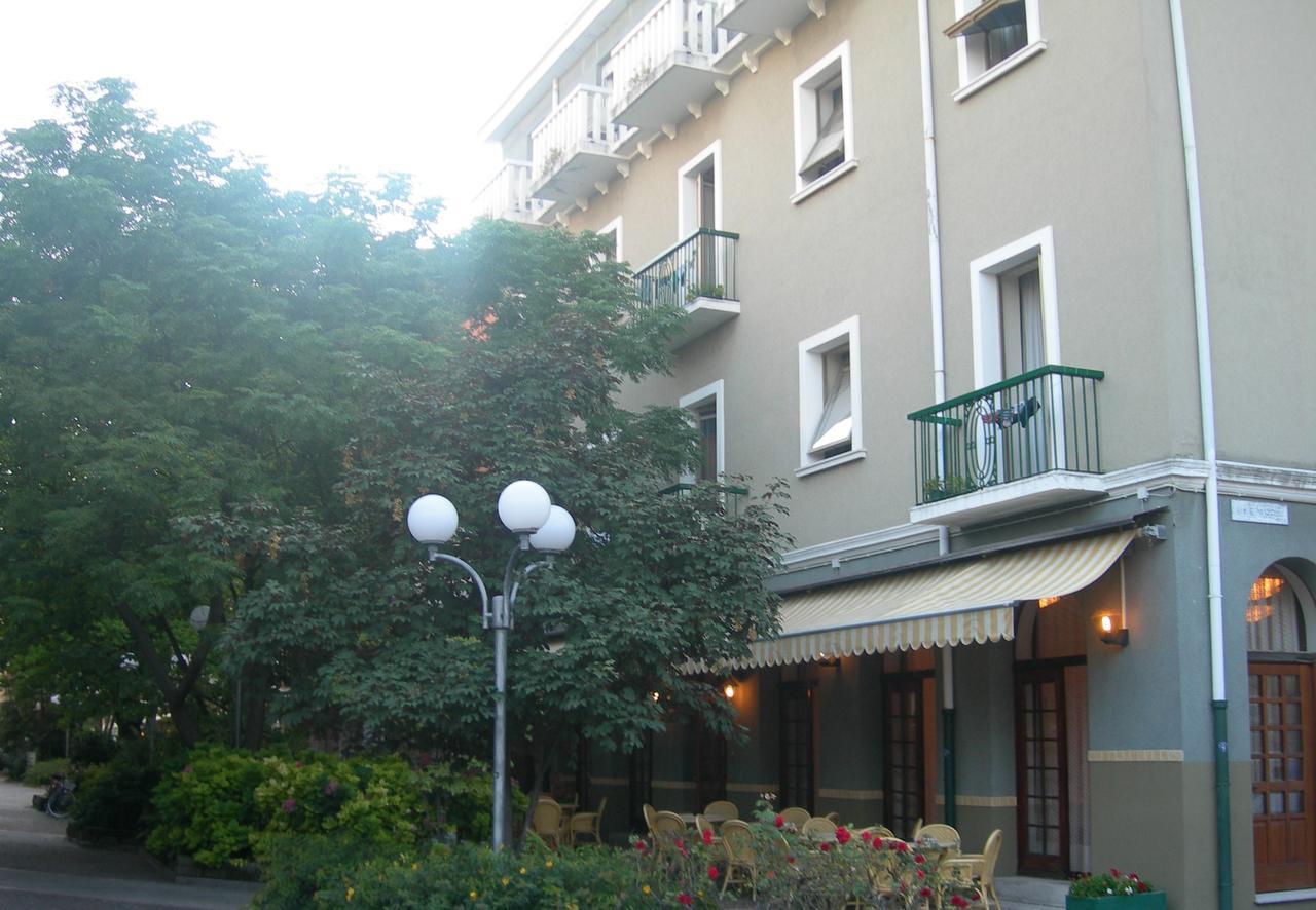 Hotel Milano 그라도 외부 사진